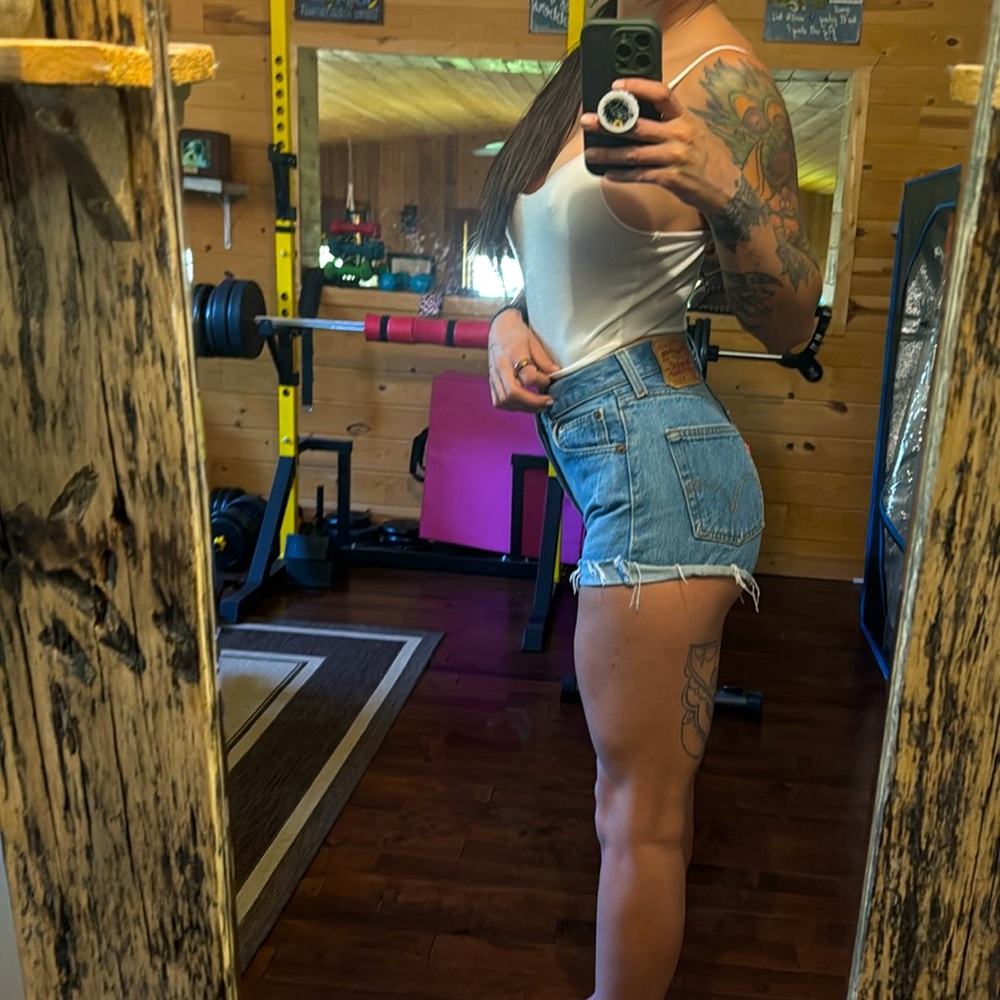 Levi’s button fly high waisted shorts